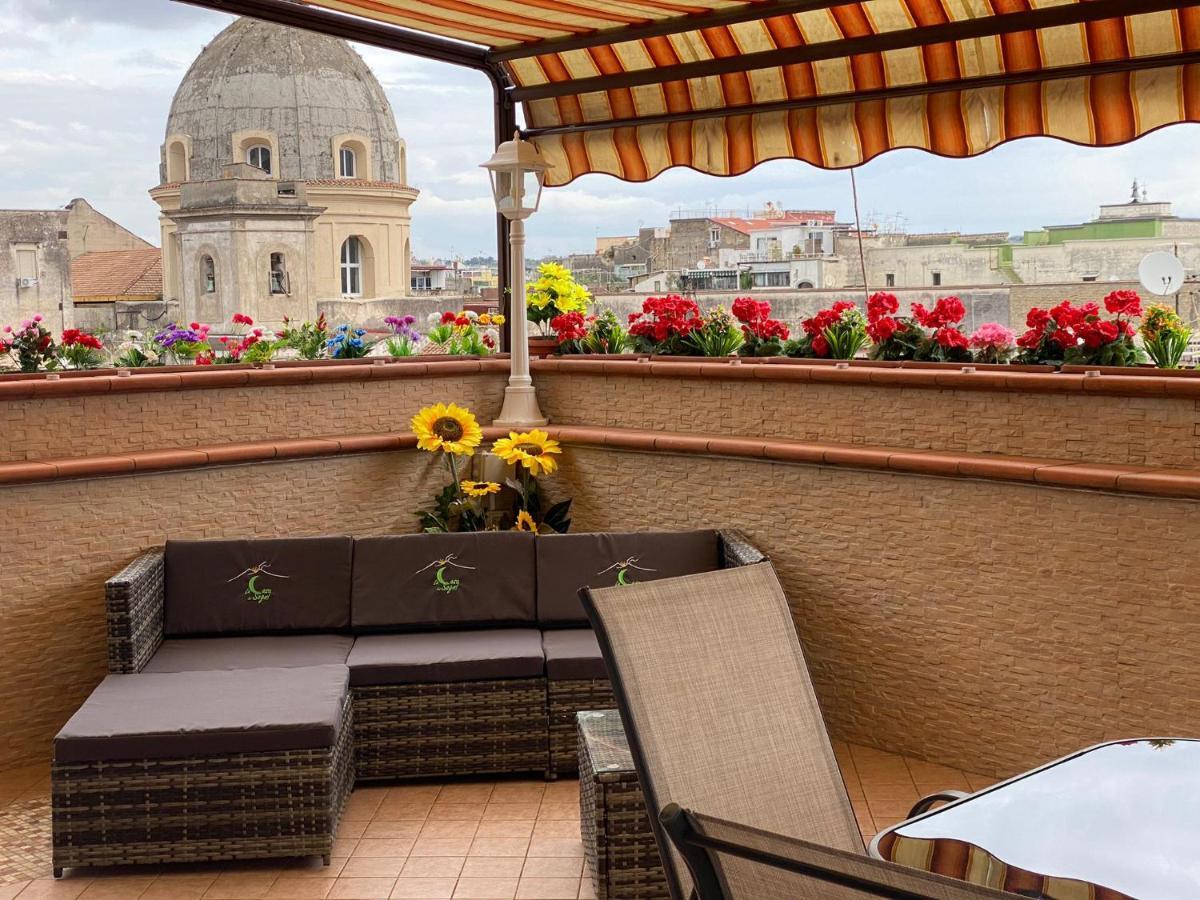 Willa La Terrazza Nel Centro Neapol Zewnętrze zdjęcie