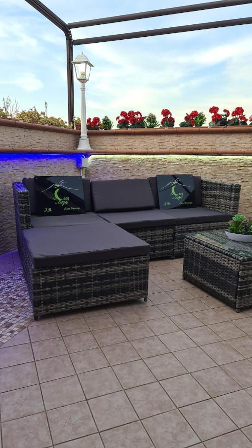 Willa La Terrazza Nel Centro Neapol Zewnętrze zdjęcie
